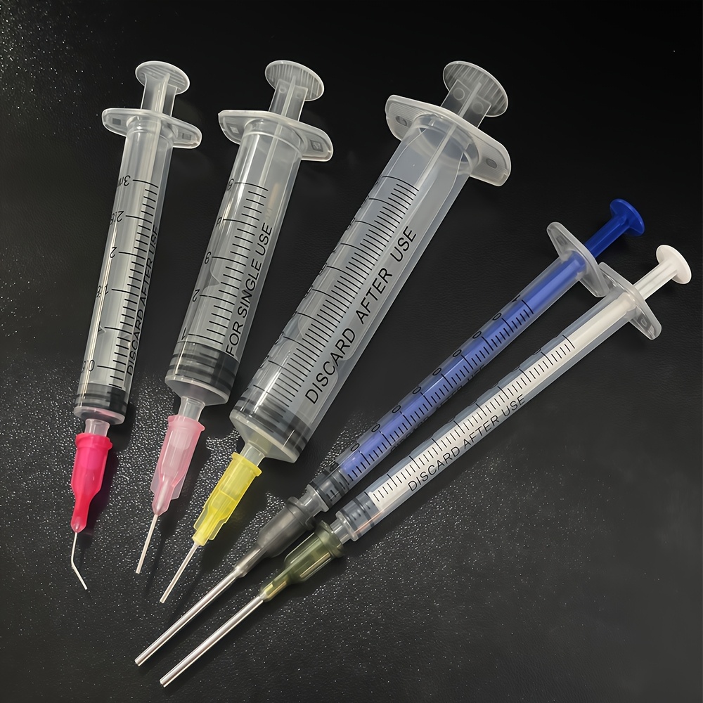A Set of Precision Laboratory Syringes with Various Accessories, Suitable for Scientific Laboratories, Measuring Liquids, Feeding Pets, Epoxy Resin, Watering, or Applying Oil or Gl