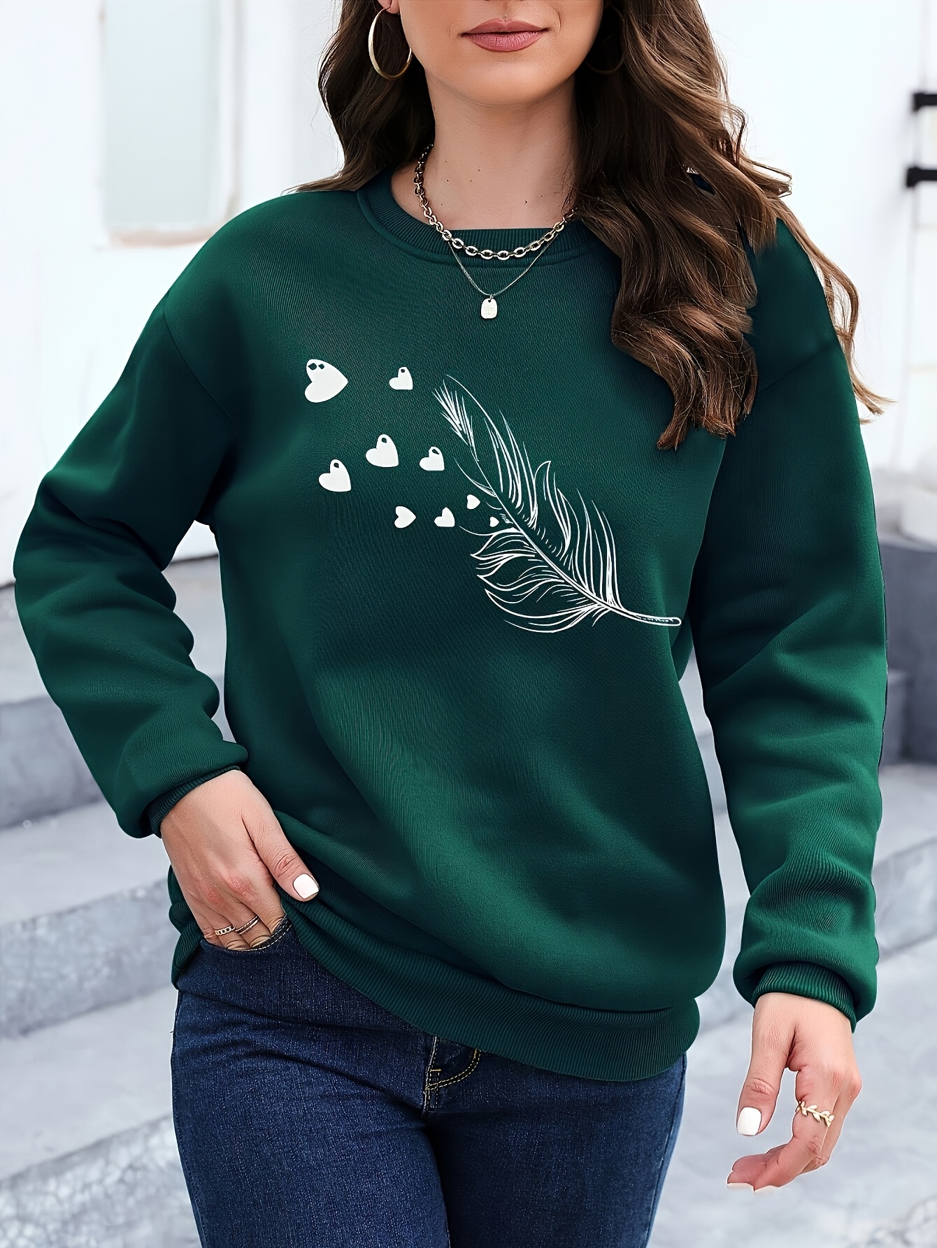 [Elegant Hearts Sweater] Elegant & Soft Women's Navy Blue Hearts Pattern Pullover Sweater | Long Sleeve Round Neck Sweater for Fall/Winter, Machine Washable Tops for Everyday & Formal Outfits, Ladies Sweaters, Autumn Apparel, Relaxed Fit, Comfortable Knitwear